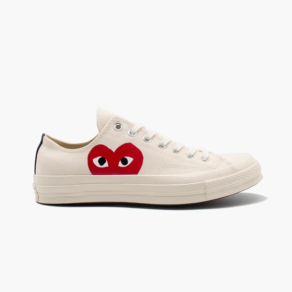 Comme des Garcons PLAY Shoes - Comme de Garçon Chuck Taylor